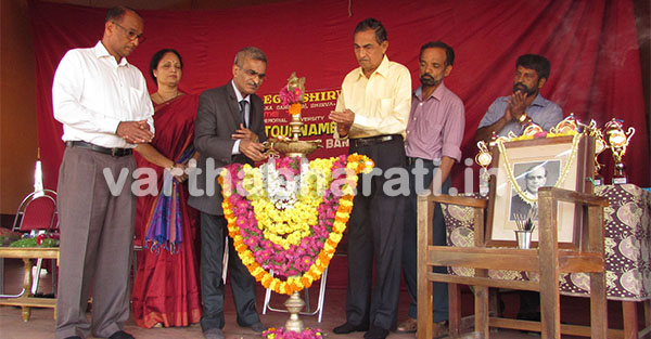 ಮುಲ್ಕಿ ಸುಂದರ್ ರಾಮ್ ಶೆಟ್ಟಿ ಸ್ಮಾರಕ ವಾಲಿಬಾಲ್ ಟೂರ್ನಿ : ಆಳ್ವಾಸ್, ಬೆಸೆಂಟ್ ಕಾಲೇಜುಗಳಿಗೆ ಚಾಂಪಿಯನ್ ಟ್ರೋಫಿ